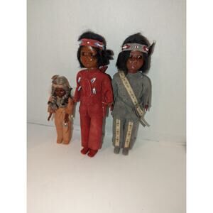 Lot of 3 Vintage Native American Carlson Dolls Black Foot Chief Toy Indian